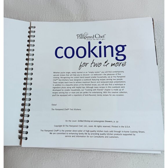 Lot of 5 Pampered Chef cookbooks spiral bound - Picture 10 of 16